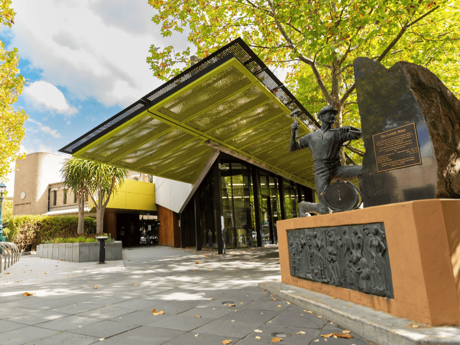 The Bendigo Library