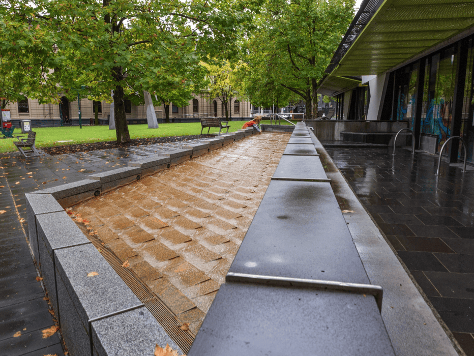 The water fountain at the Bendigo Library